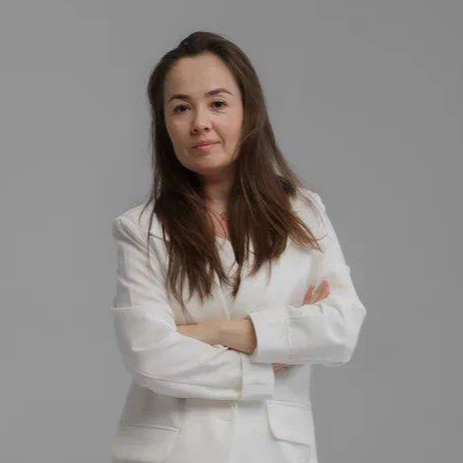 Гульфия Леонова