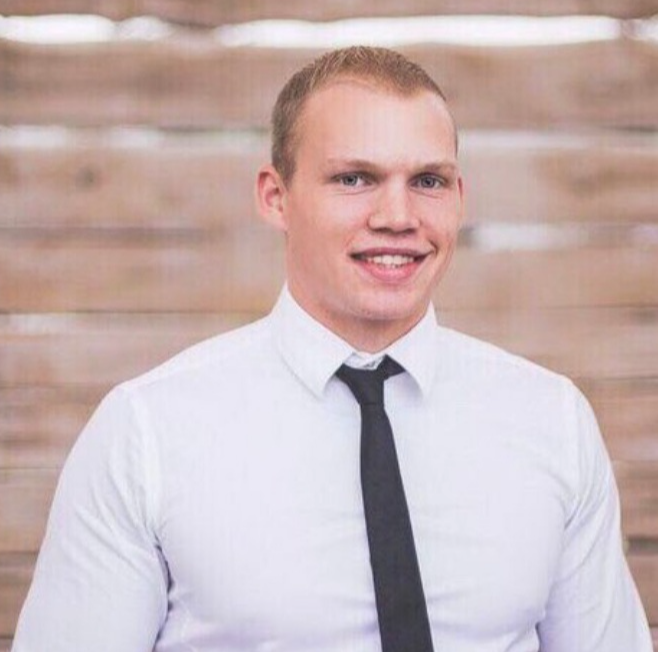 Сергей Новосельцев