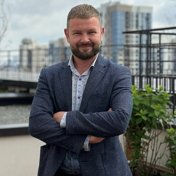 Николай Карлин