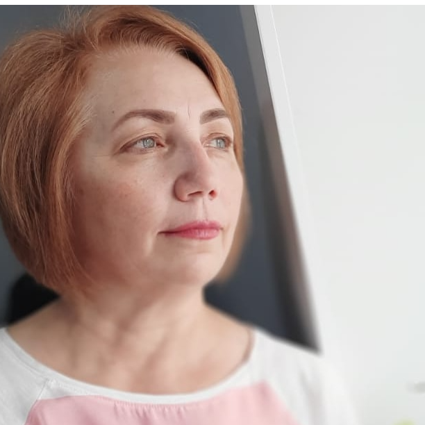 Елена Семенова