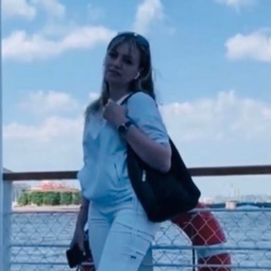 Лариса Дроздова