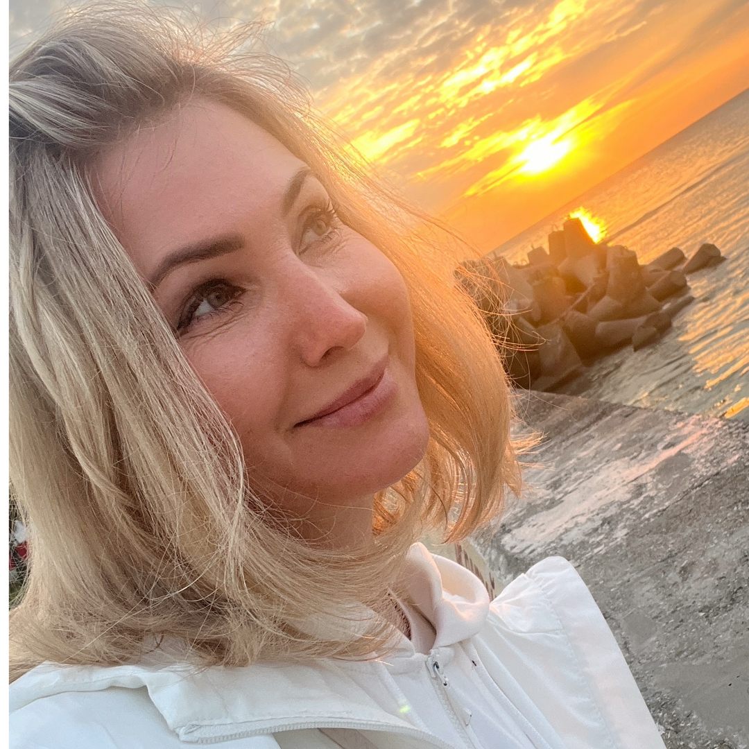 Юлия Ларина