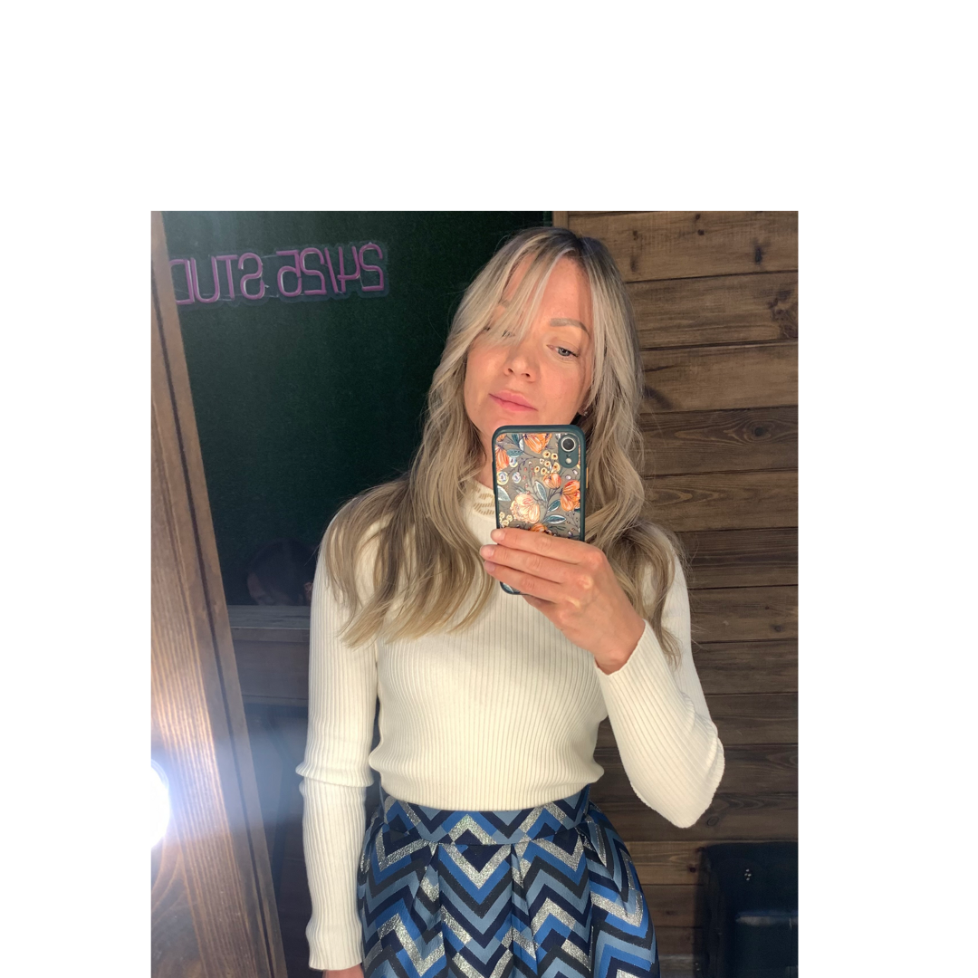 Анна Залешина