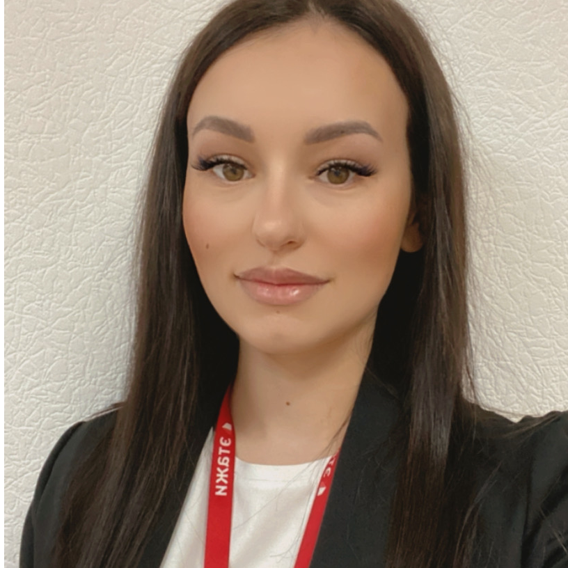 Кристина Максимова