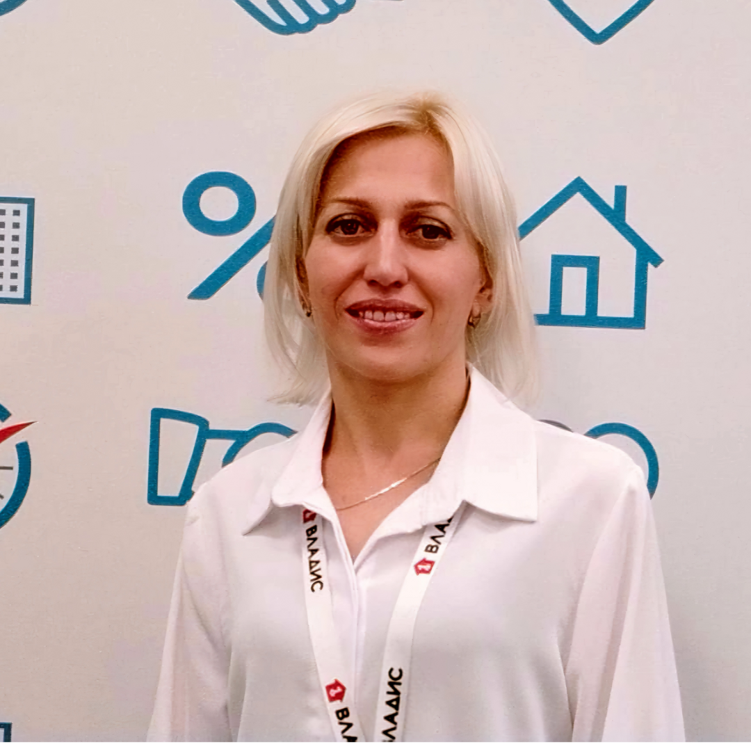 Алёна Коптелова