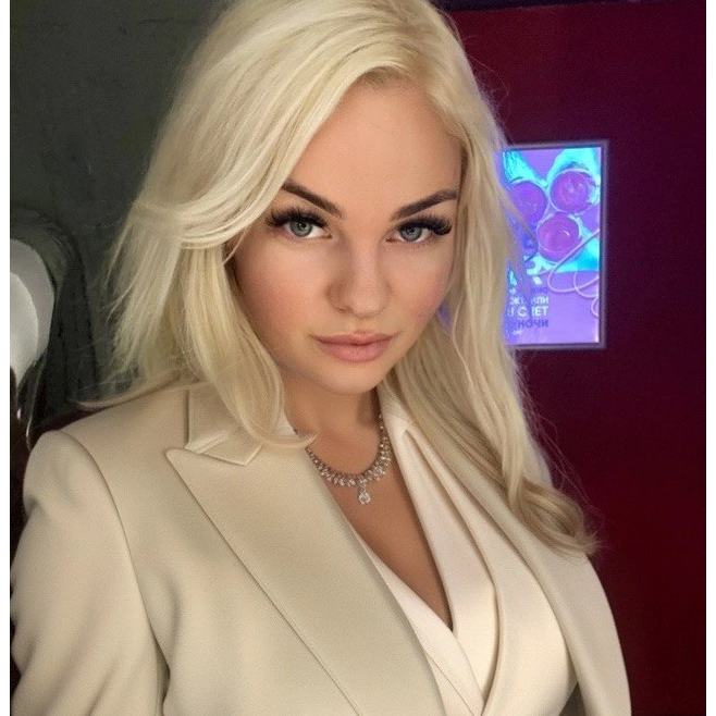 Анна Алексеева