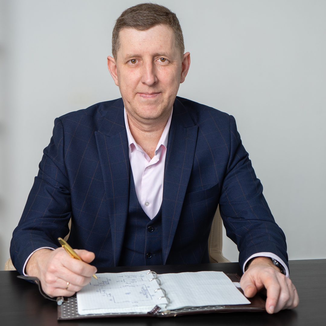 Михаил Степанов