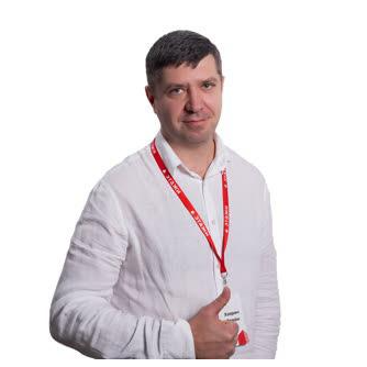 Роман Ховрич