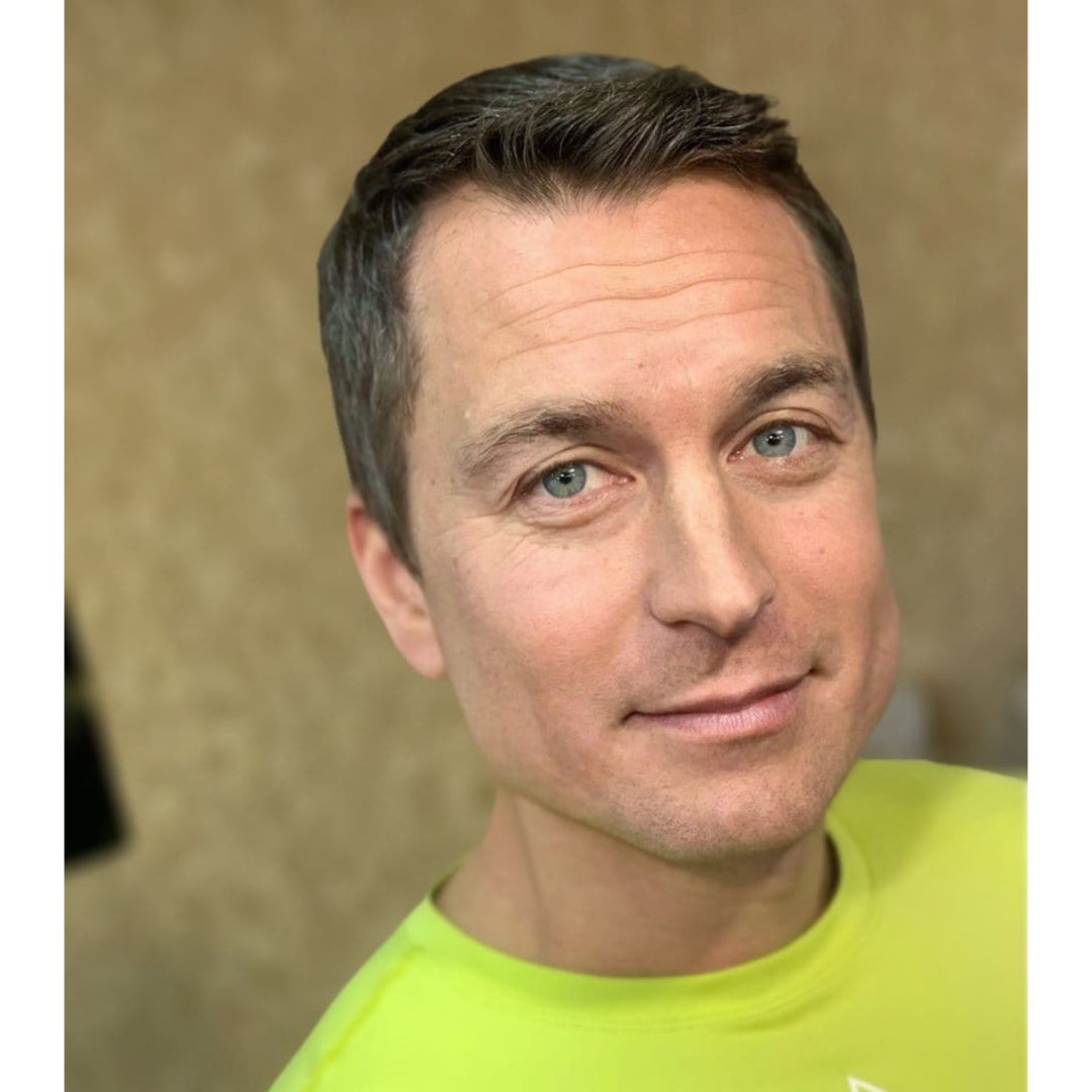 Алексей Иванов