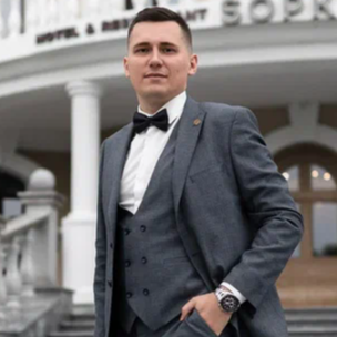 Сергей Любарь