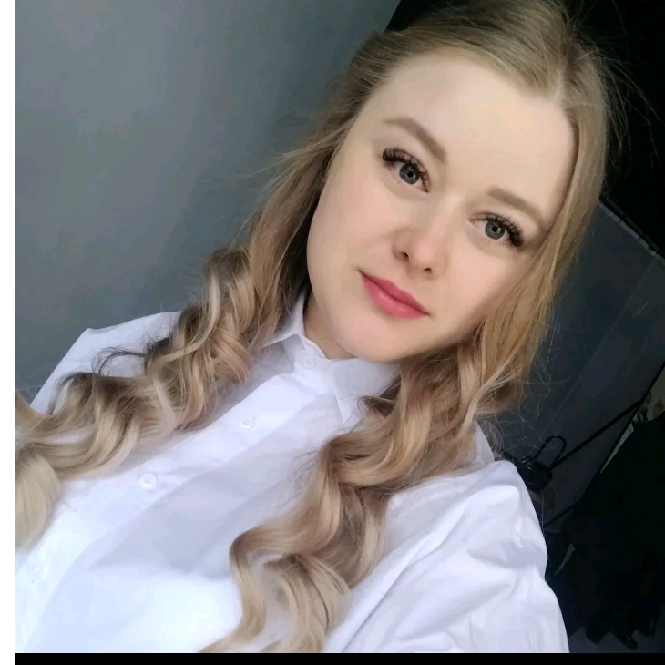 Ксения Мануйлова