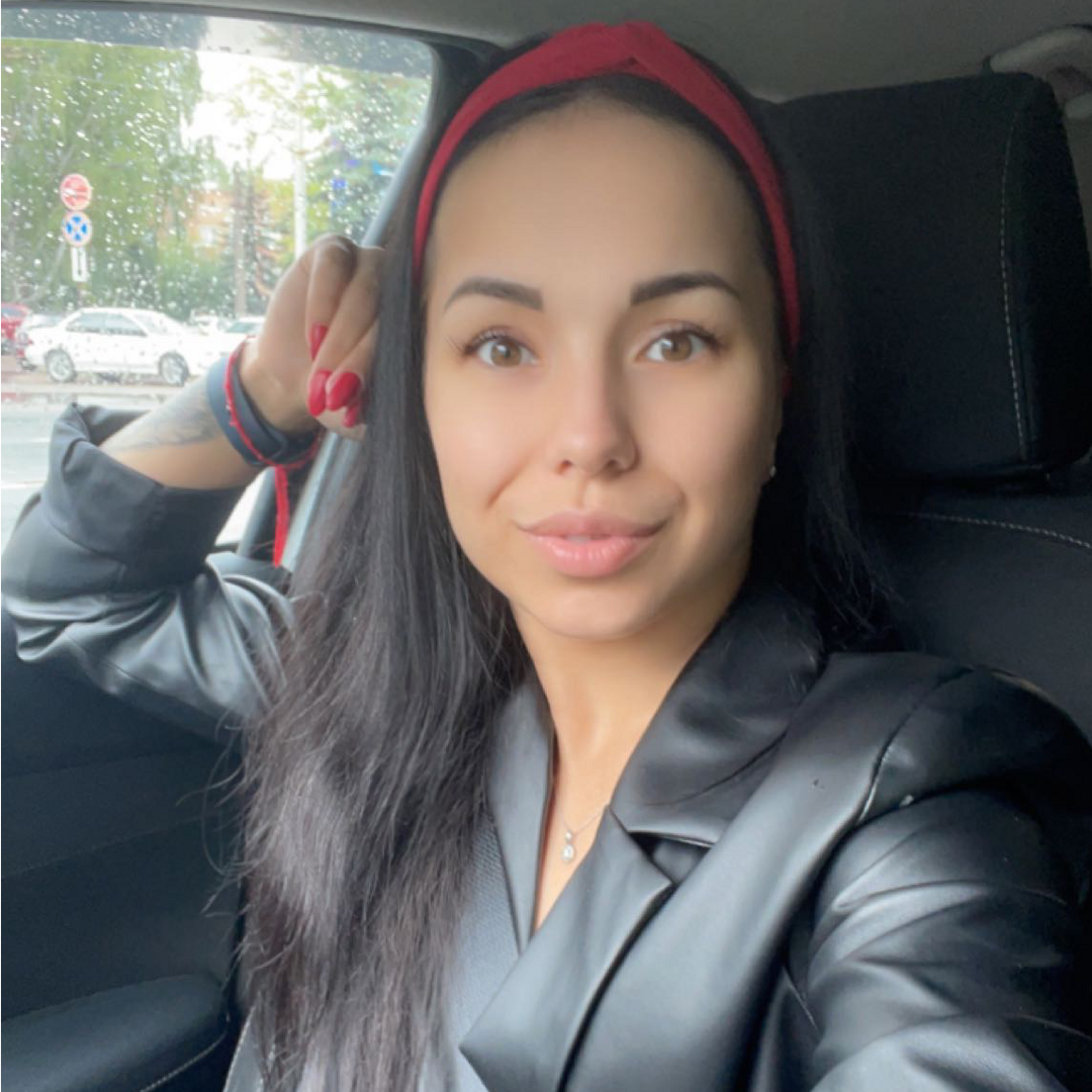 Карина Величко