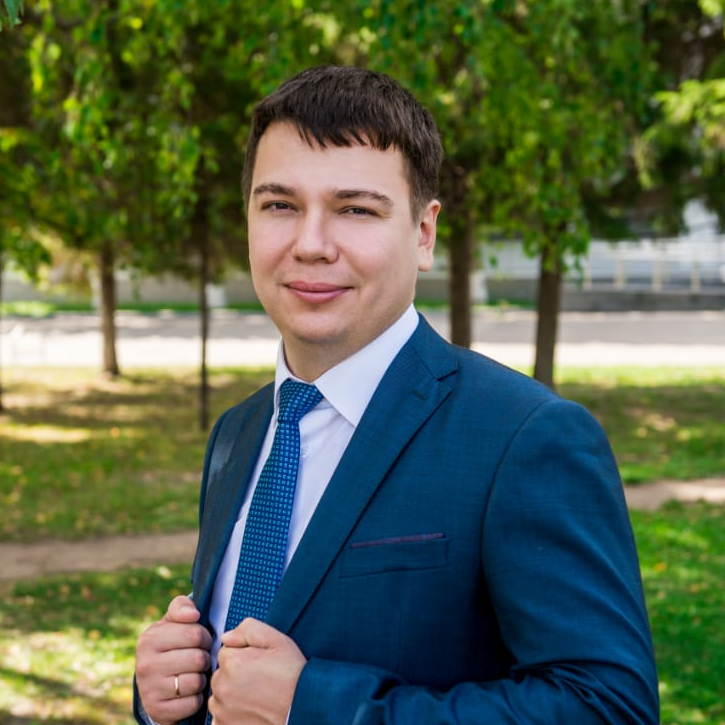 Руслан Орлов