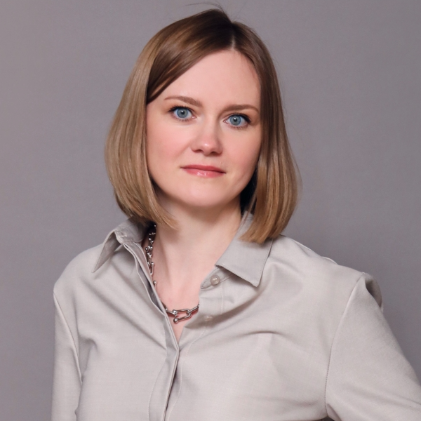 Юлия Серегина