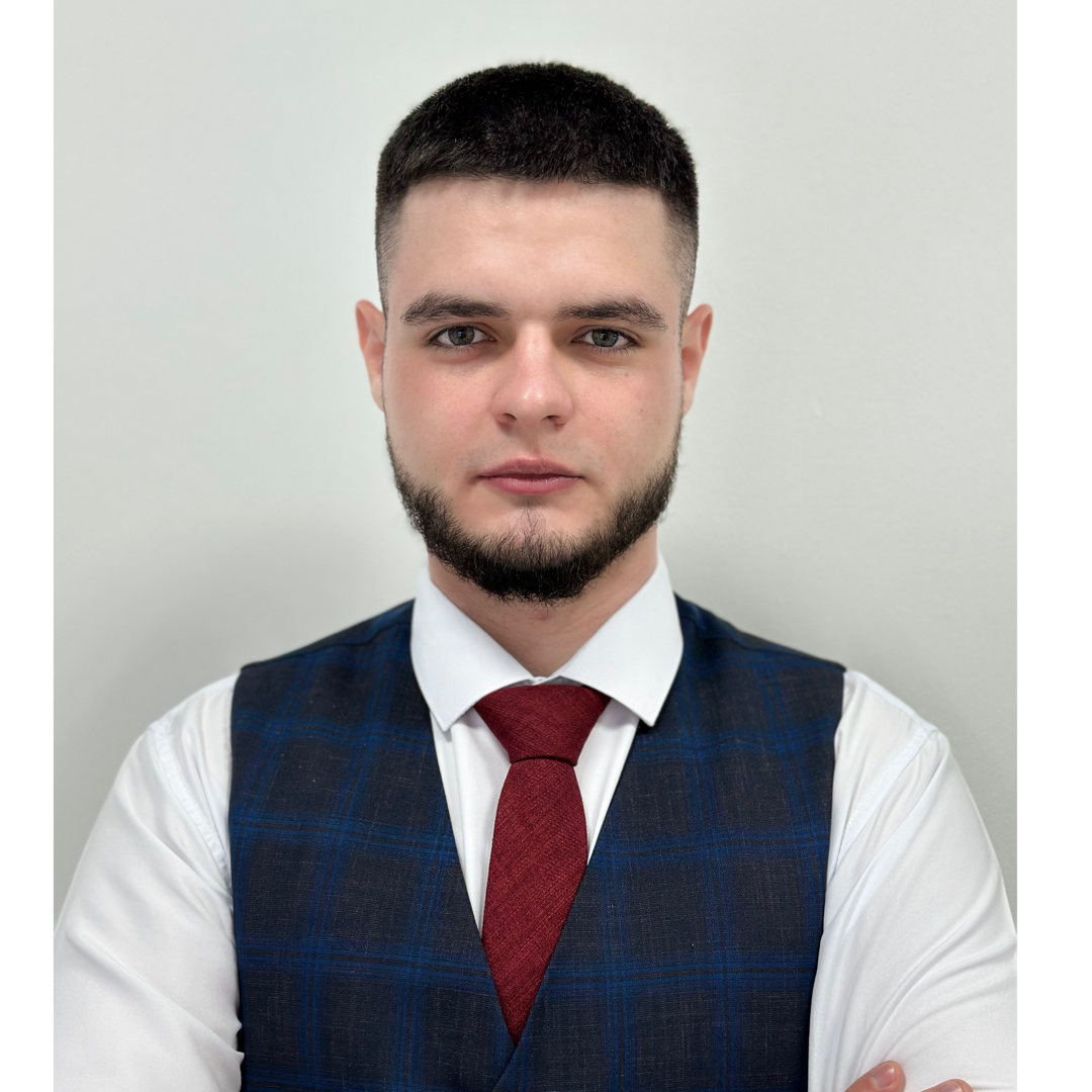 Дмитрий Давыдов
