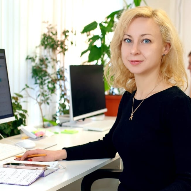 Елена Николаева