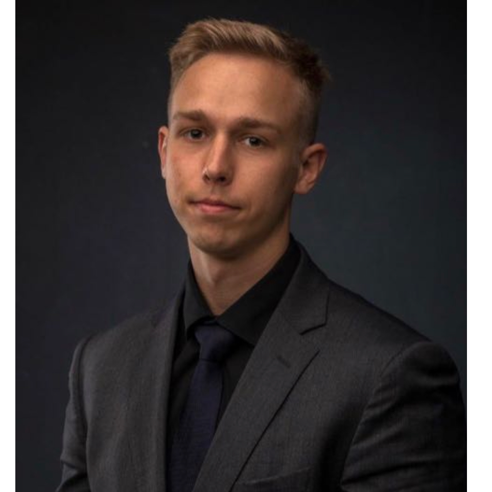 Андрей Шмелев