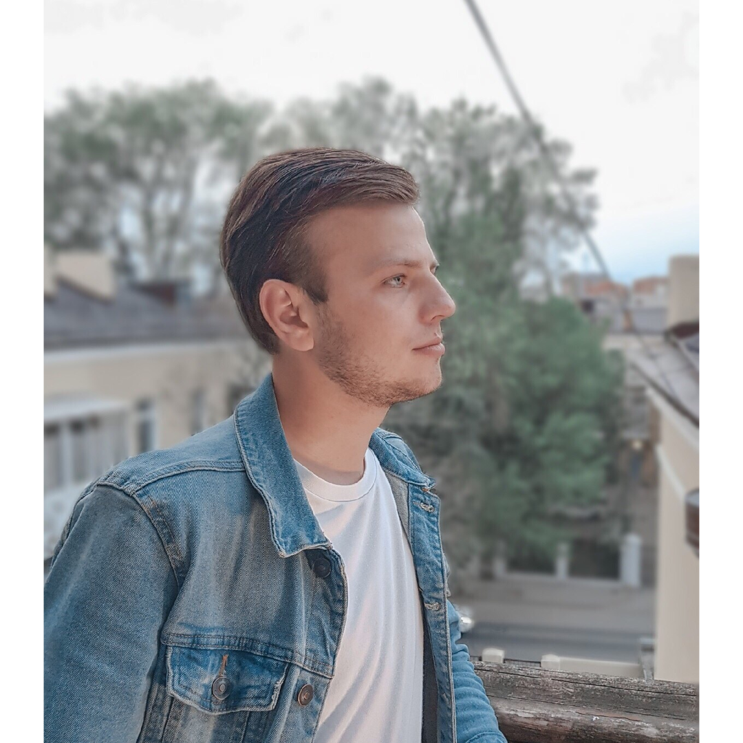 Илья Морозов