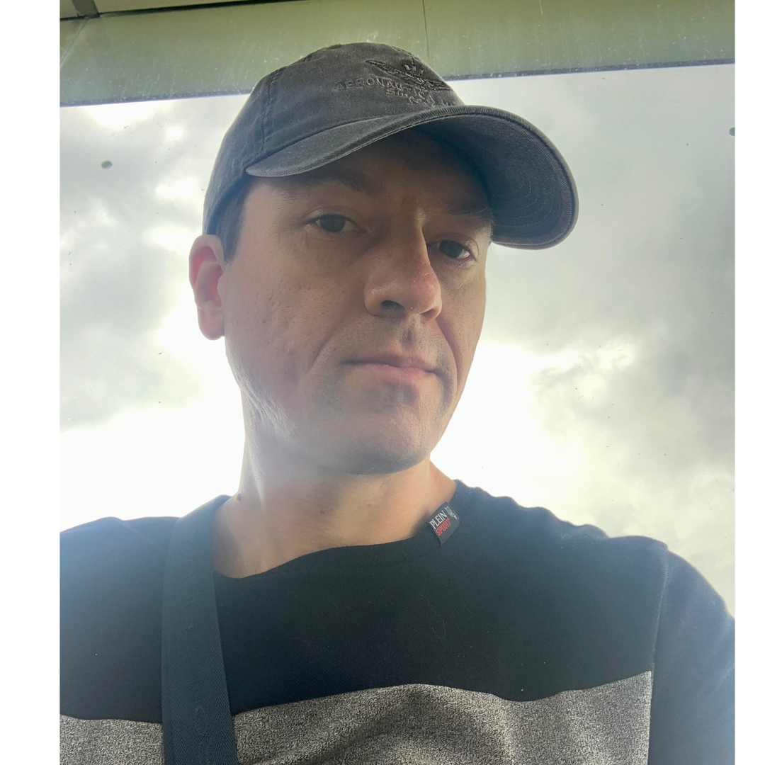 Дмитрий Пономарёв