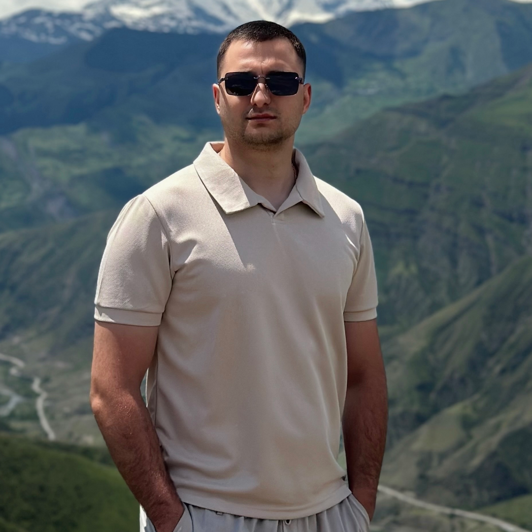 Вадим Семенов