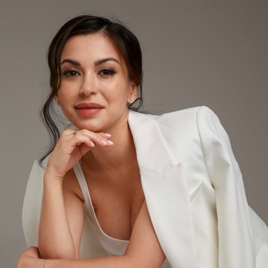 Бэла Селютина