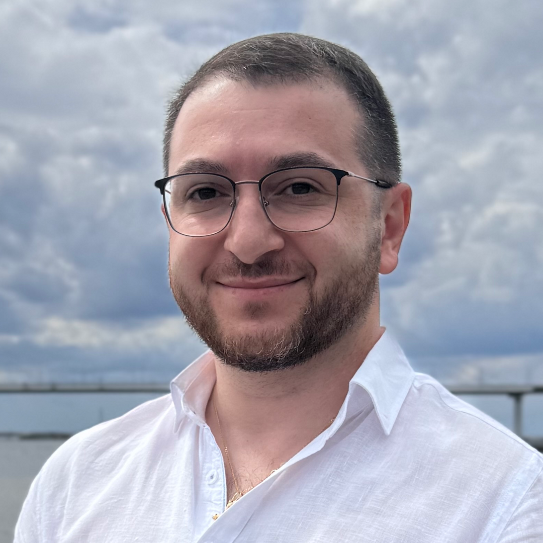 Карен Мурадян