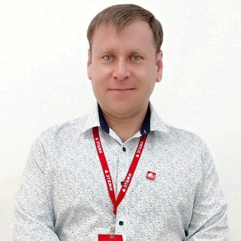 Олег Курников