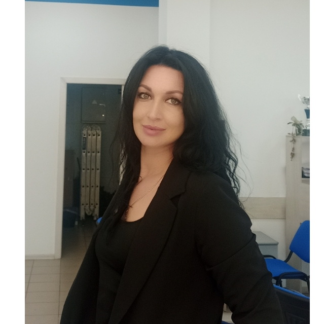 Юлия Лобатая