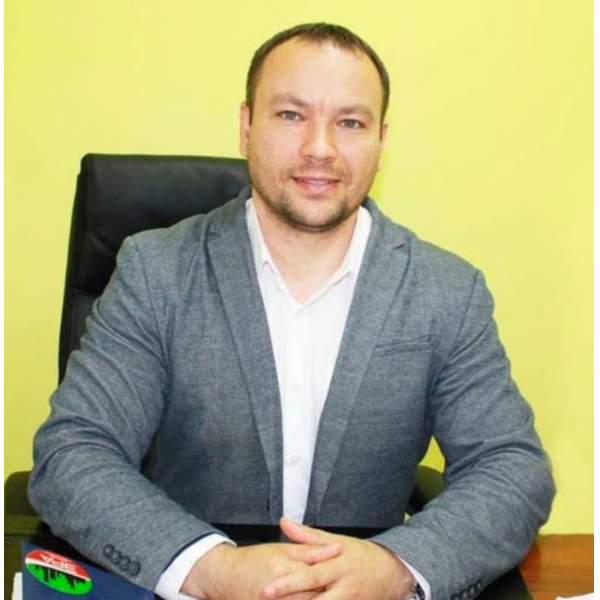 Дамир Абдурашидов