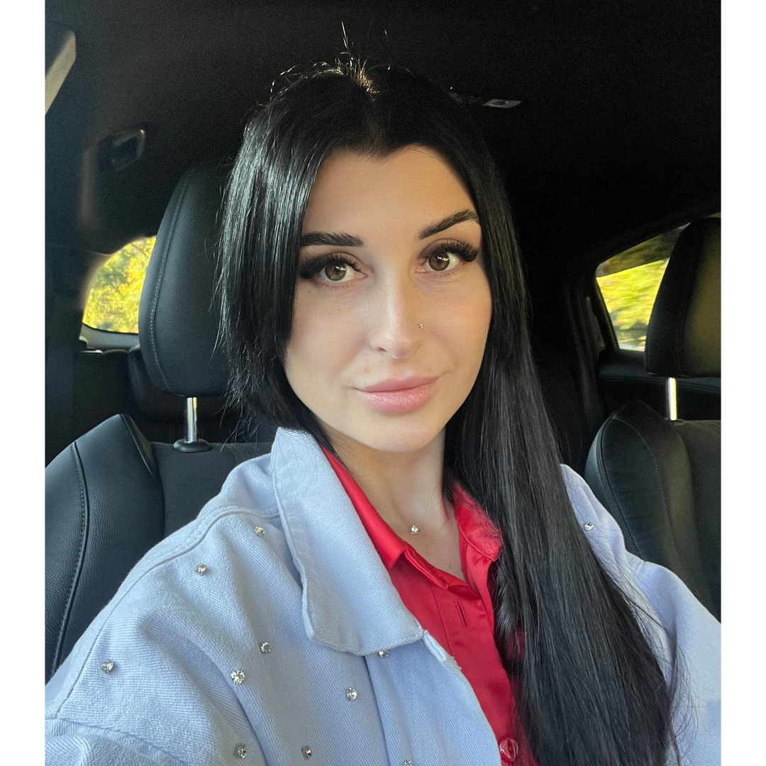 Александра Мацак