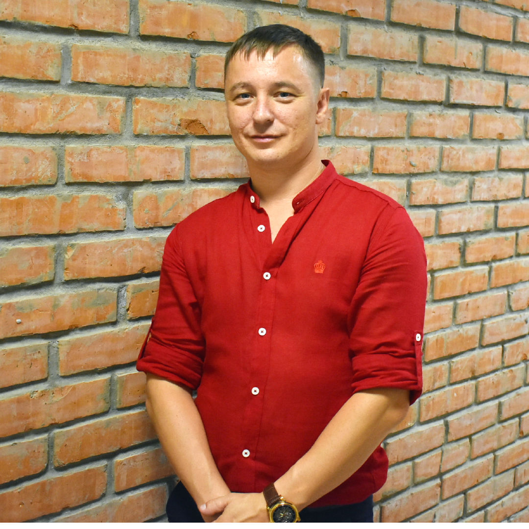 Александр Корниенко