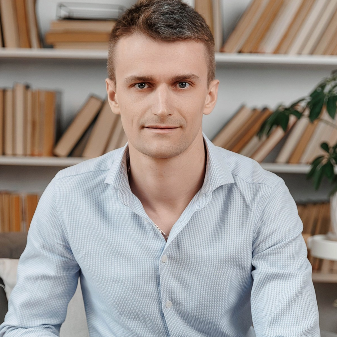 Иван Иванников