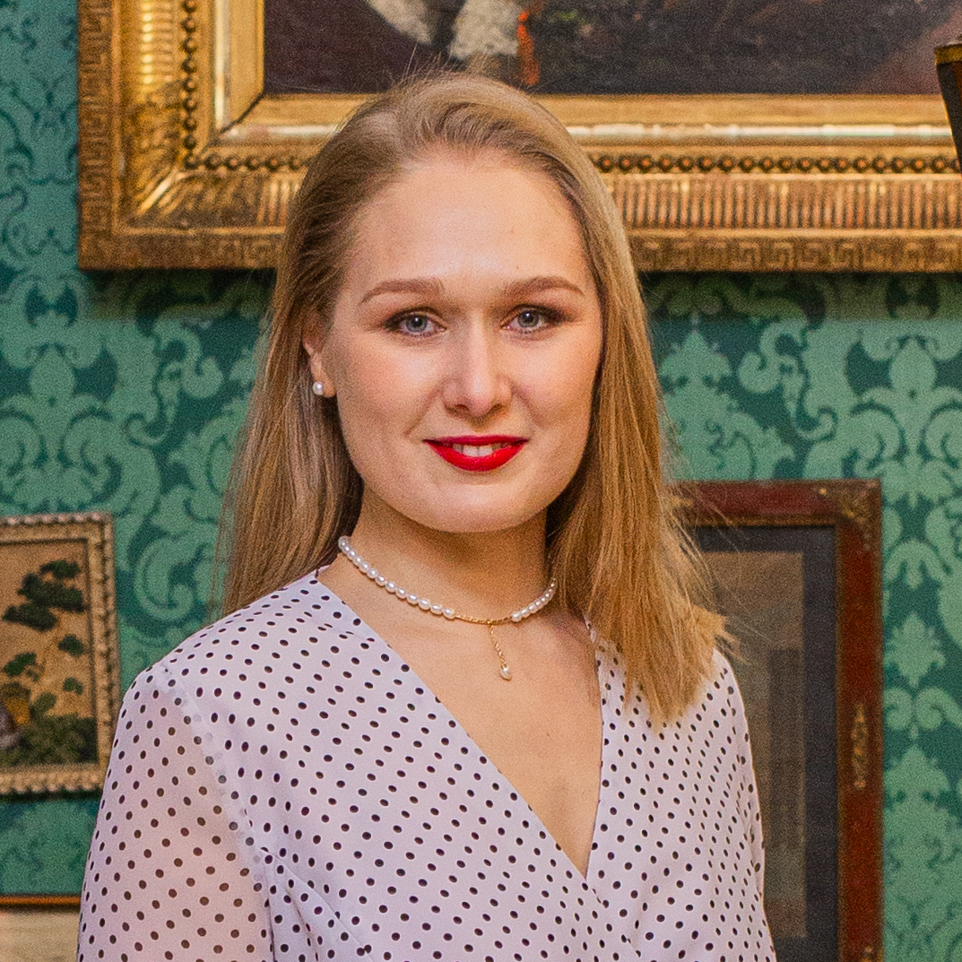 Нина Владимирова