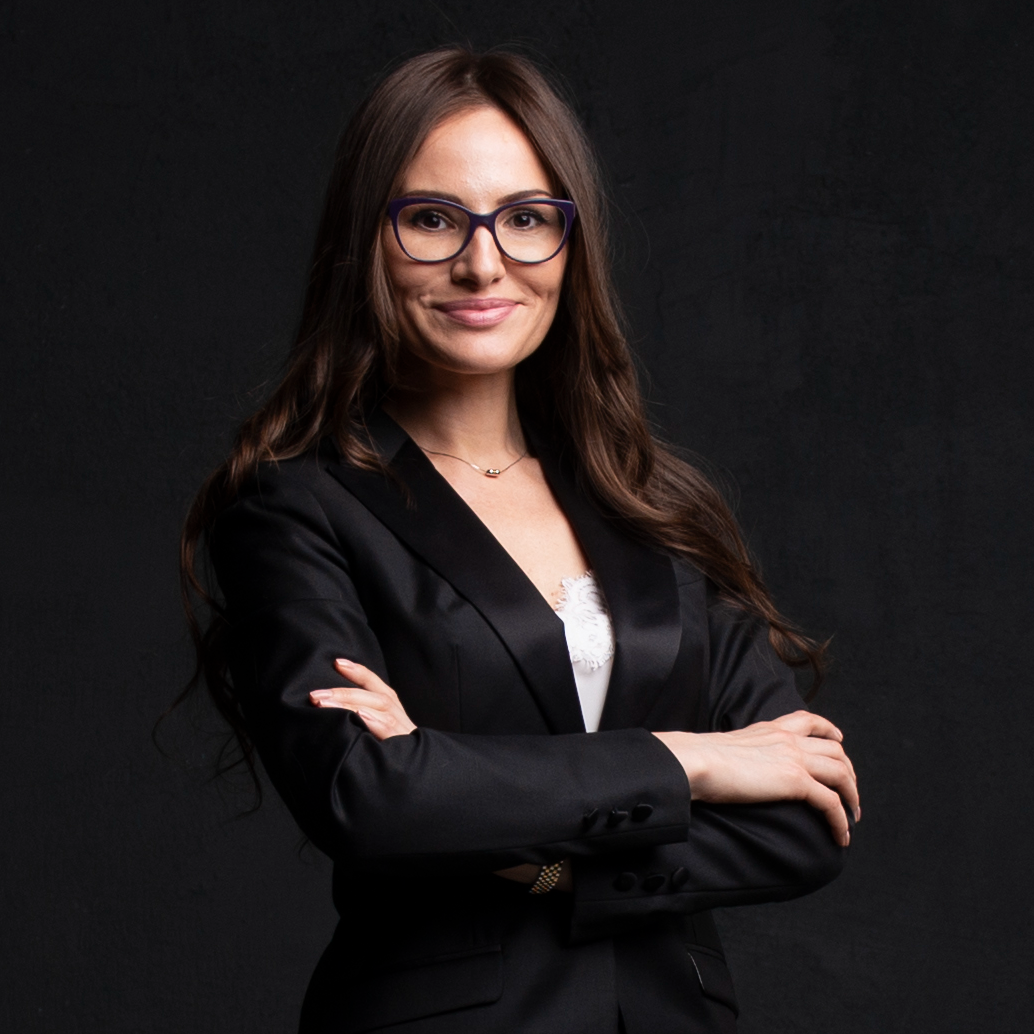 Марина Комарова