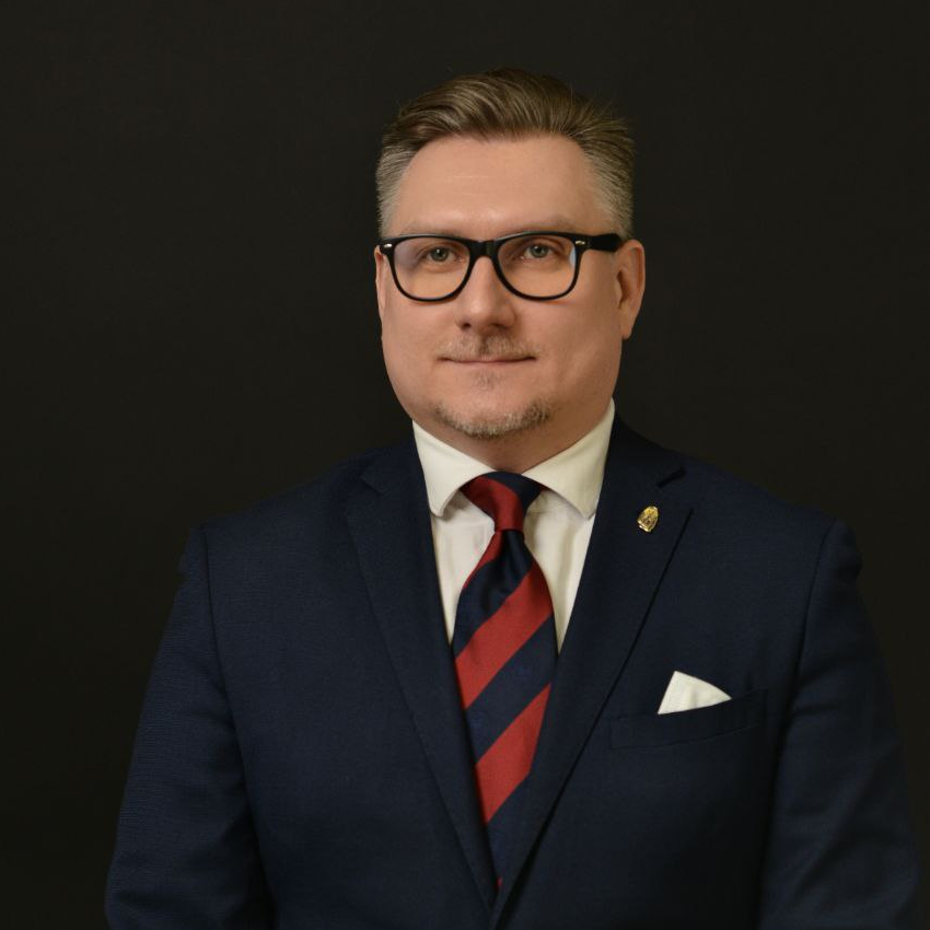 Владимир Белолипцев