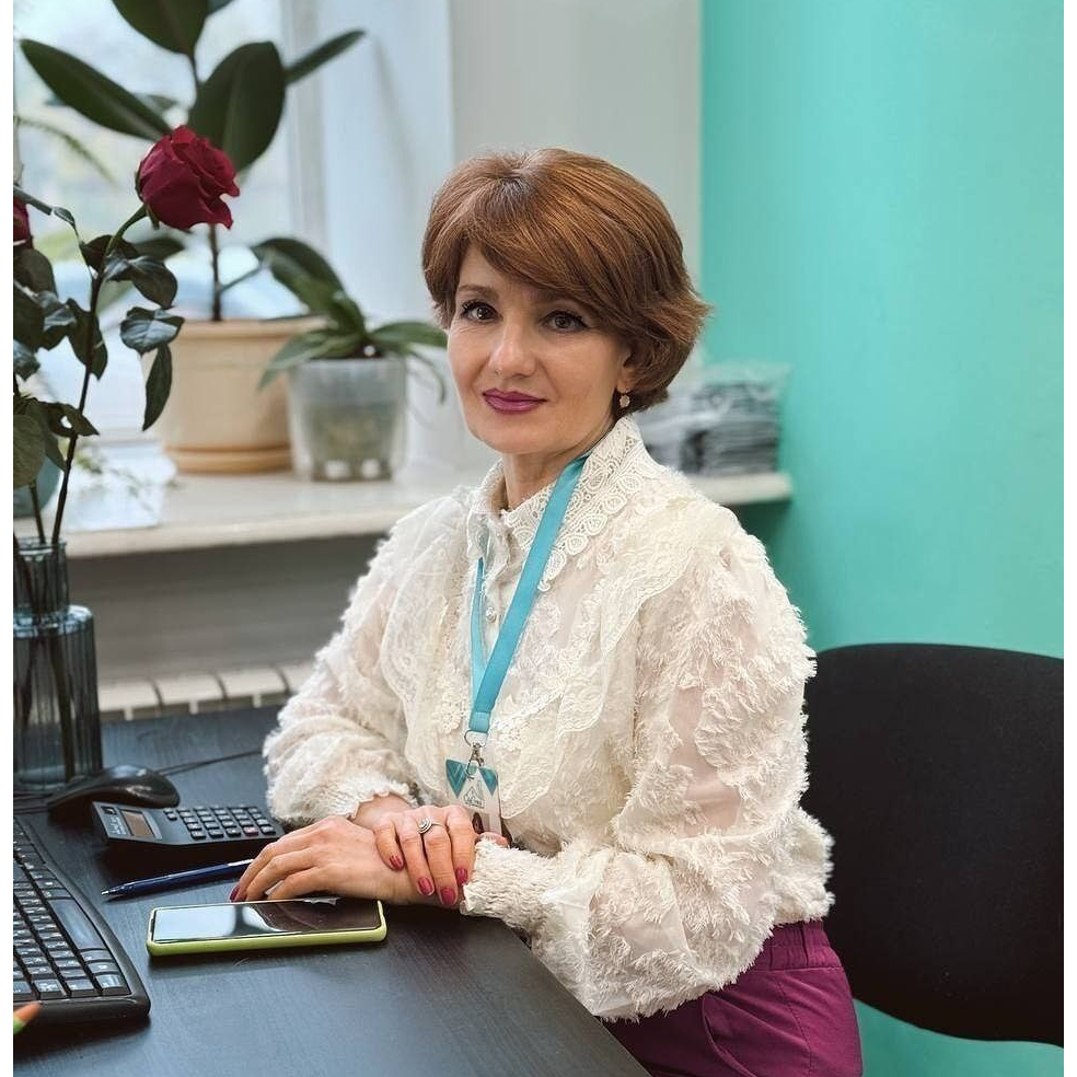 Елена Макарова