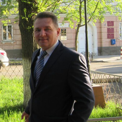 Роман Петрухин