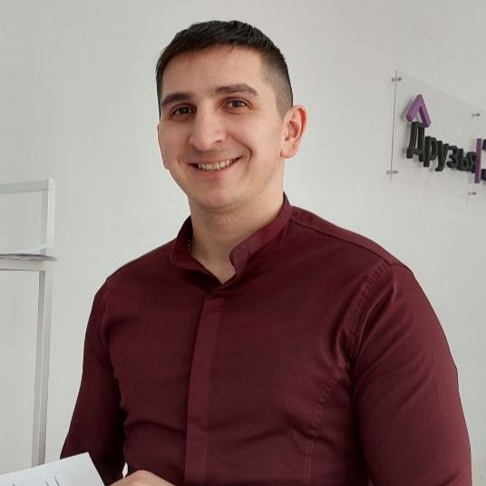 Айдар Галиакбаров