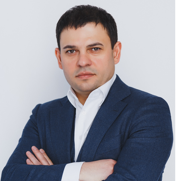 Олег Ступеньков