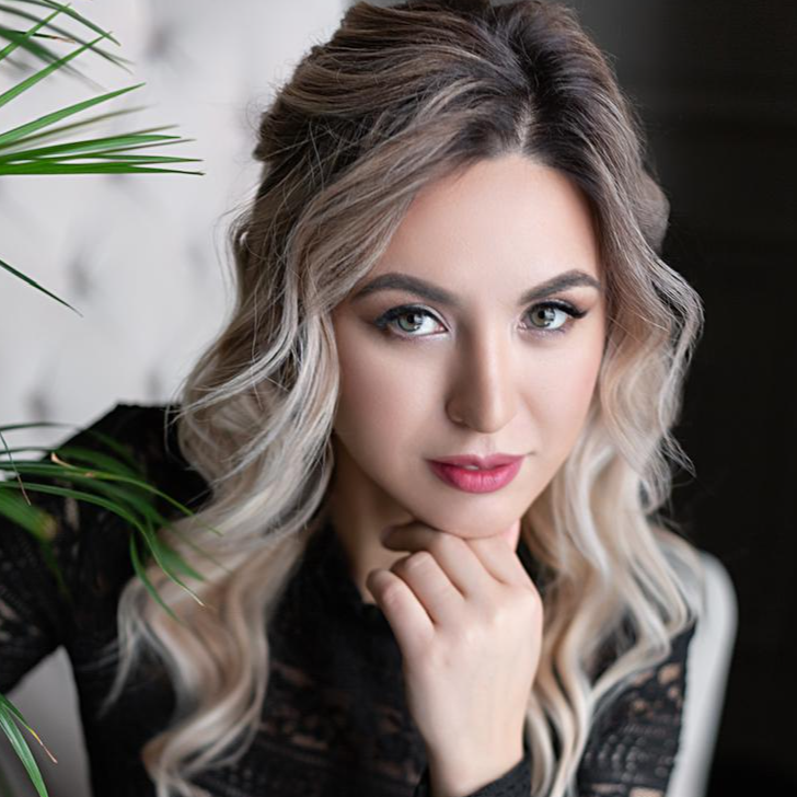 Юлия Пыханцева