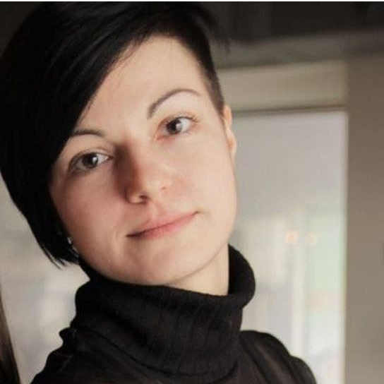 Виктория Леонова