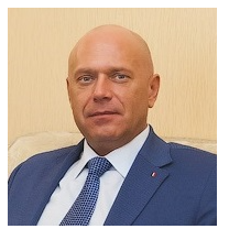 Аркадий Ковалеров