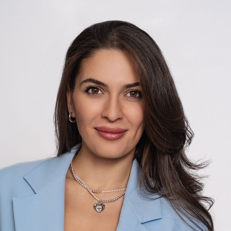 Ксения Каримова