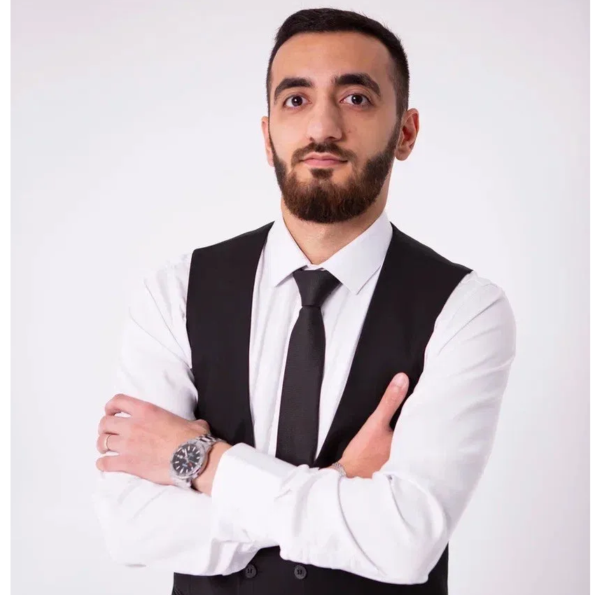 Малик Алиев