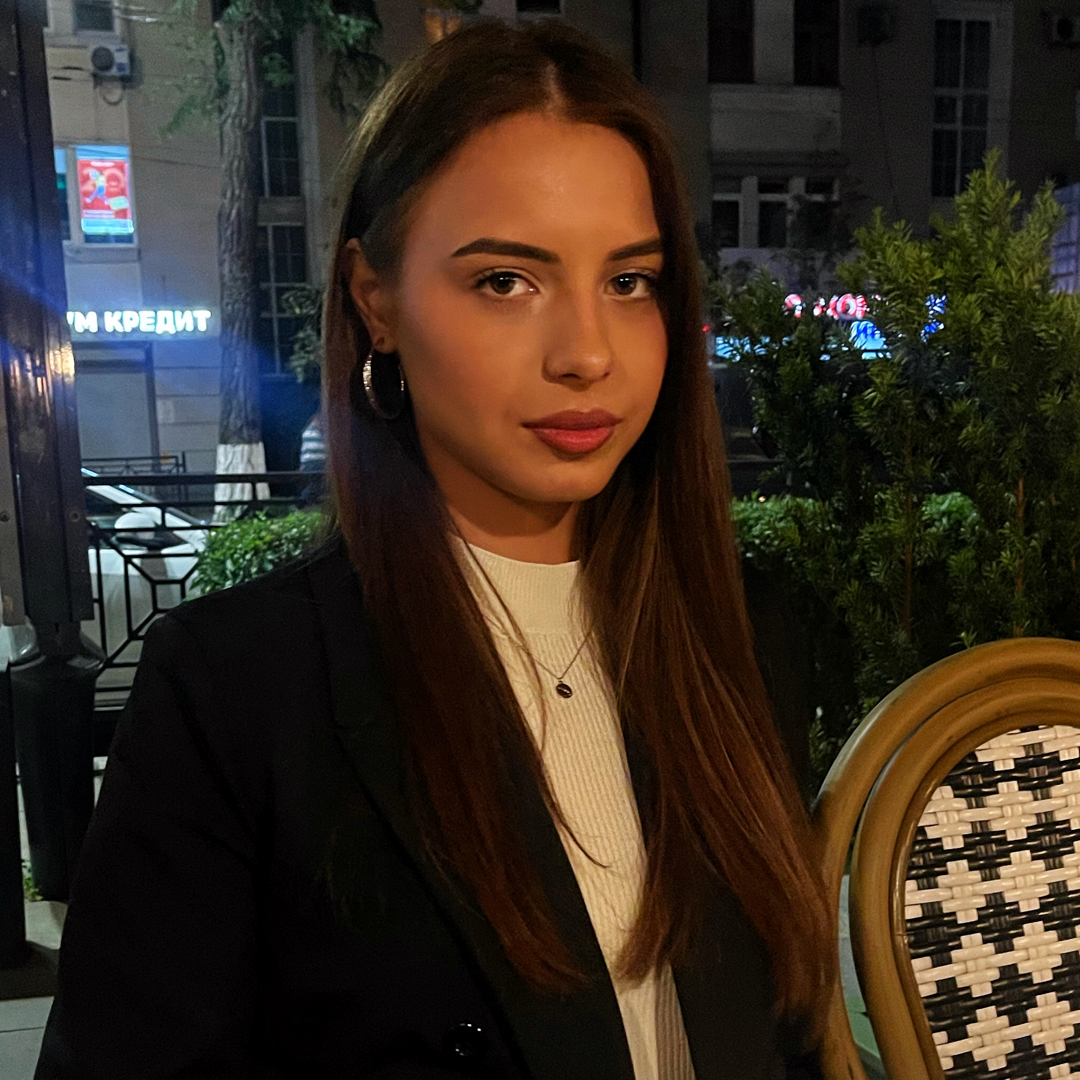 Александра Клычева
