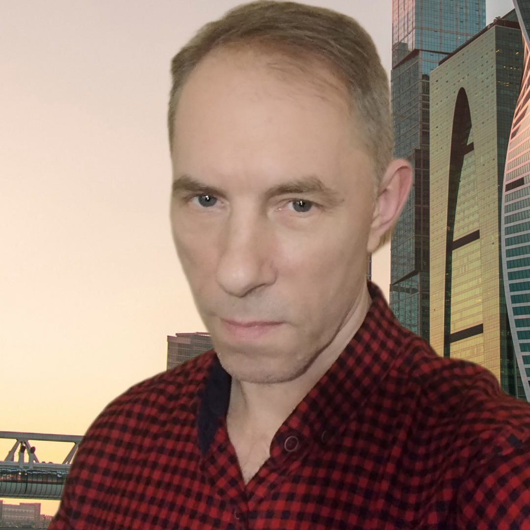 Александр Семенов