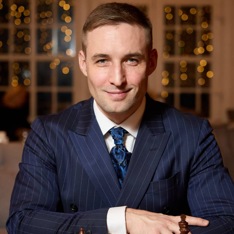 Максим Бовкун