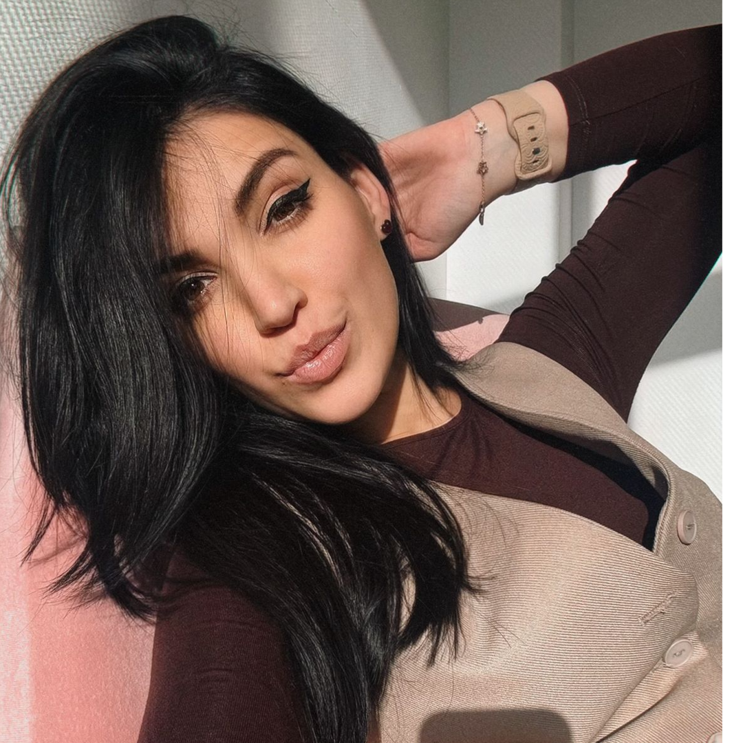 Екатерина Попова