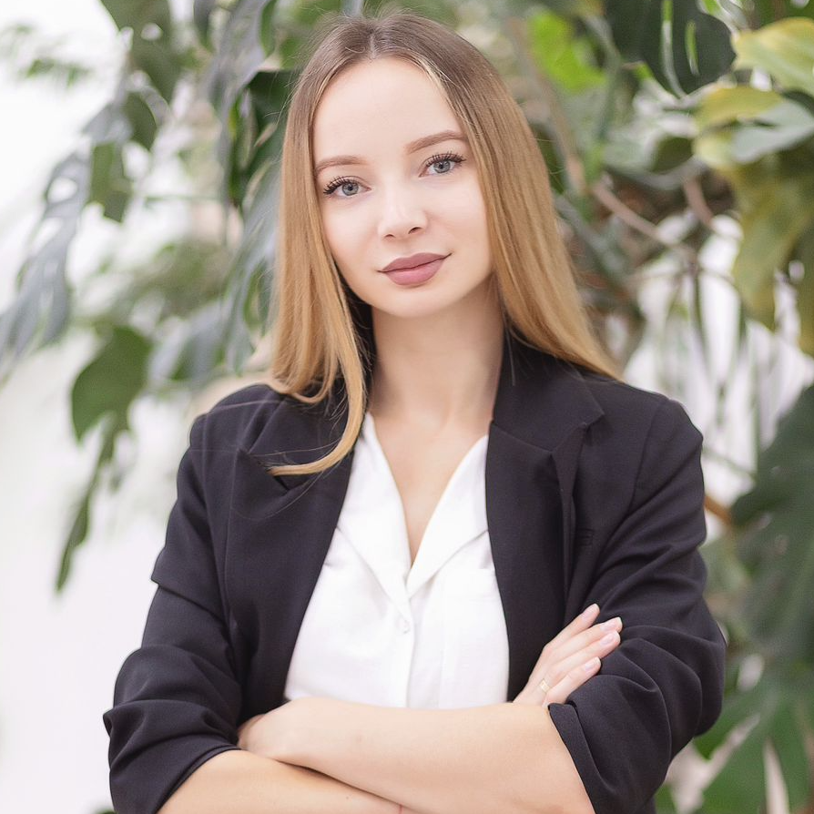 Анна Силиникова