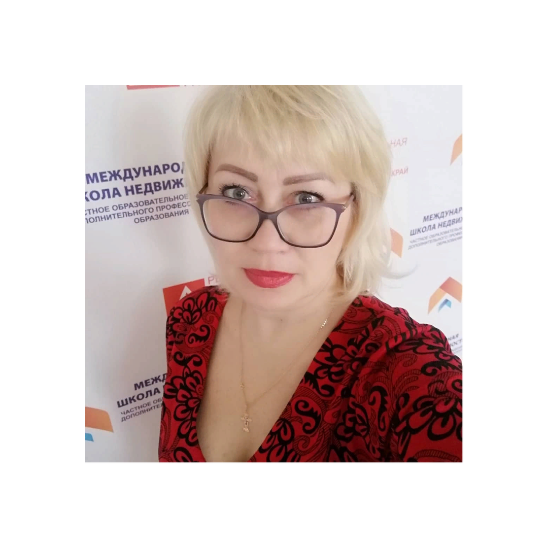 Елена Жукова